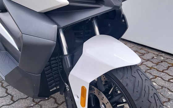 Gebrauchtmotorrad Voge SR4 350 LUXURY - Bild 10