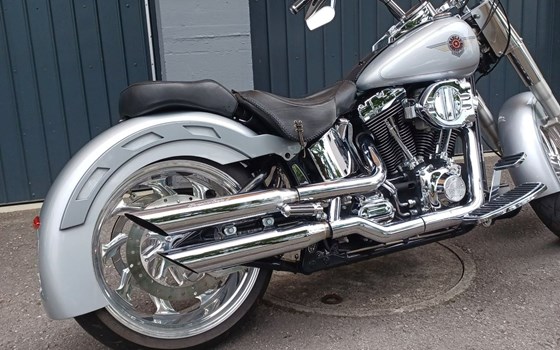 Motorrad Occasion Harley-Davidson Softail Fat Boy FLSTF - Bild 5
