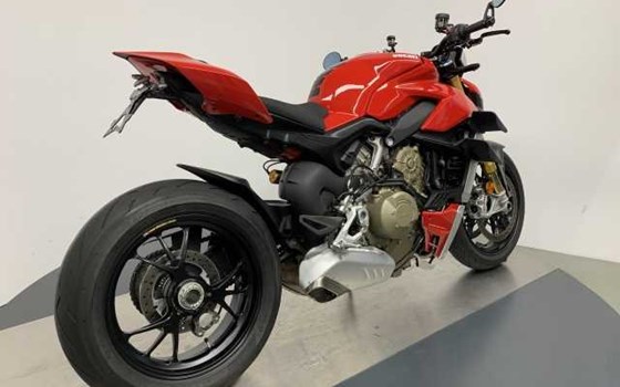 Gebrauchtmotorrad Ducati Streetfighter V4 S - Bild 3