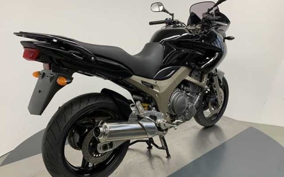 Gebrauchtmotorrad Yamaha TDM 900 - Bild 3