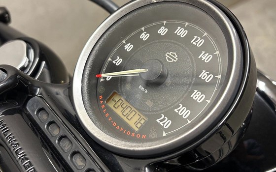 Gebrauchtmotorrad Harley-Davidson Sportster XL 1200X Forty-Eight - Bild 5