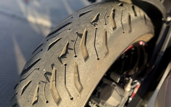 Gebrauchtmotorrad BMW S 1000 XR - Bild 7