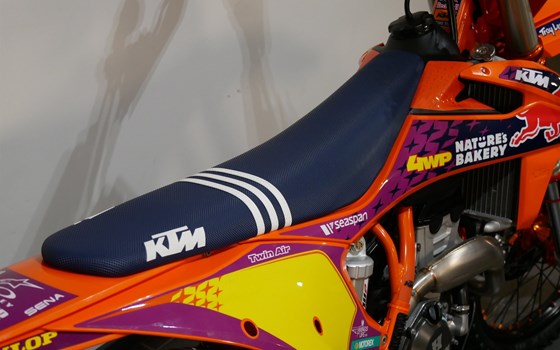 Gebrauchtmotorrad KTM 250 SX-F Factory Edition - Bild 16