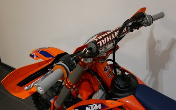 Gebrauchtmotorrad KTM 250 SX-F Factory Edition - Bild 19