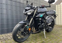 Neumotorrad Triumph Street Triple 765 RS