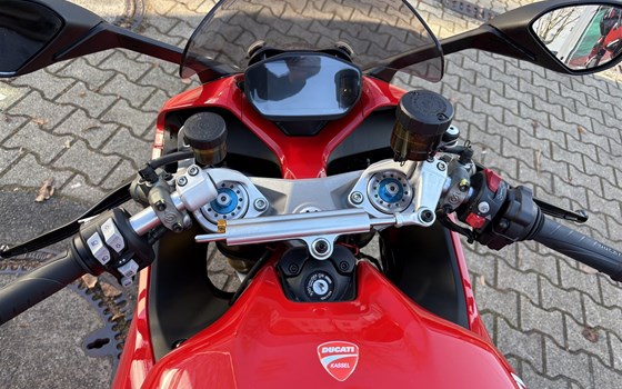 Gebrauchtmotorrad Ducati SuperSport 950 S - Bild 3