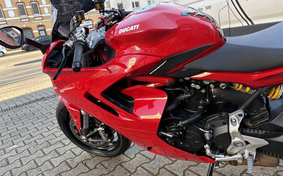 Gebrauchtmotorrad Ducati SuperSport 950 - Bild 18