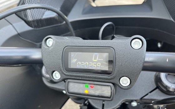 Gebrauchtmotorrad Harley-Davidson Softail Low Rider ST - Bild 15