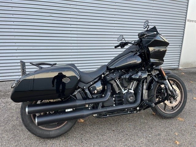 Harley-Davidson Softail Low Rider ST (Vivid Black) - Bild 7