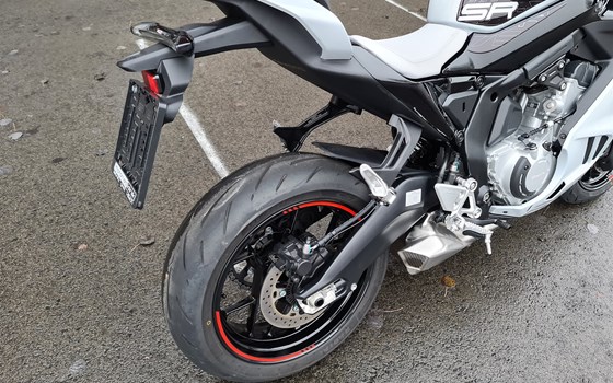 Gebrauchtmotorrad CFMOTO 675SR-R - Bild 3