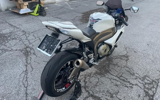 Gebrauchtmotorrad Suzuki GSX-R 1000 - Bild 2