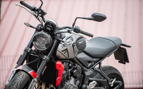 Gebrauchtmotorrad Triumph Trident 660 - Bild 2