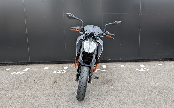 Gebrauchtmotorrad KTM 390 Duke - Bild 3