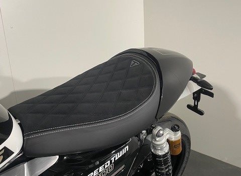 Neufahrzeug Triumph Speed Twin 1200 RS - Bild 6