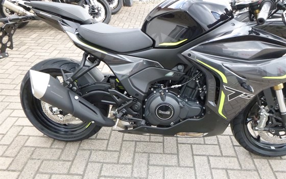 Gebrauchtmotorrad Benelli Tornado Naked Twin 500 - Bild 9