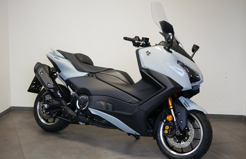 Neumotorrad Yamaha TMAX Tech MAX