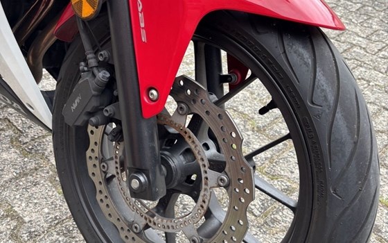 Gebrauchtmotorrad Honda CBR500R - Bild 3