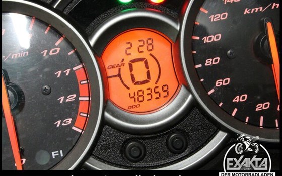 Gebrauchtmotorrad Suzuki GSX 1300 R - Bild 12