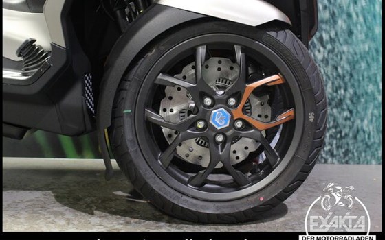 Neufahrzeug Piaggio MP3 530 HPE Exclusive - Bild 22