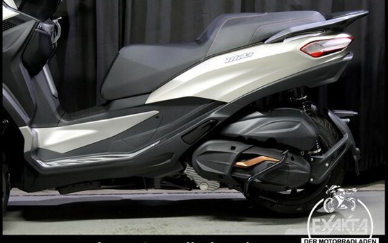 Neufahrzeug Piaggio MP3 530 HPE Exclusive - Bild 26