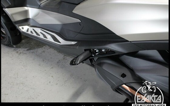 Neufahrzeug Piaggio MP3 530 HPE Exclusive - Bild 29