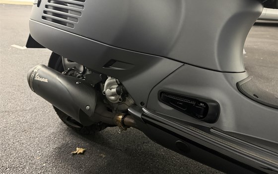 Gebrauchtmotorrad Vespa GTS 310 SuperSport - Bild 11