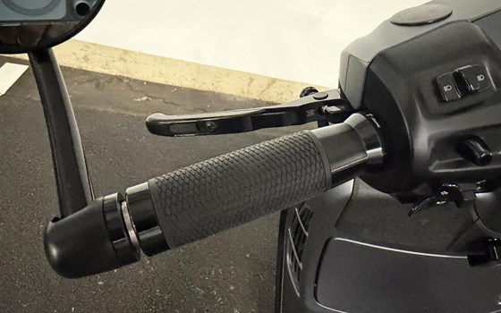 Gebrauchtmotorrad Vespa GTS 310 SuperSport - Bild 9