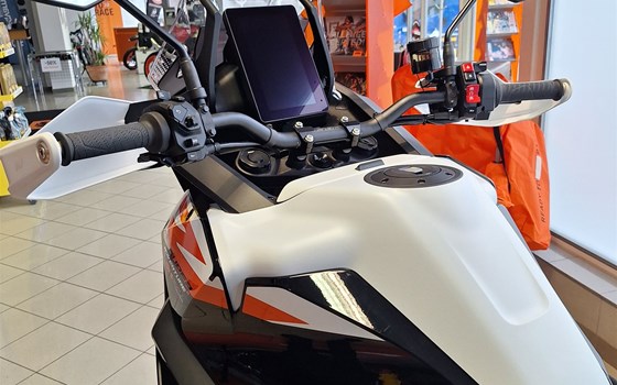 Neufahrzeug KTM 1390 Super Adventure S EVO - Bild 7