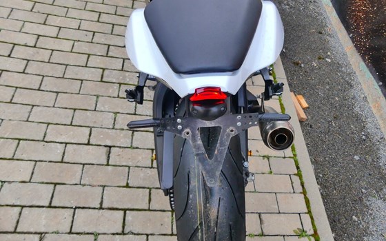 Gebrauchtmotorrad Kawasaki Ninja ZX-10R - Bild 12
