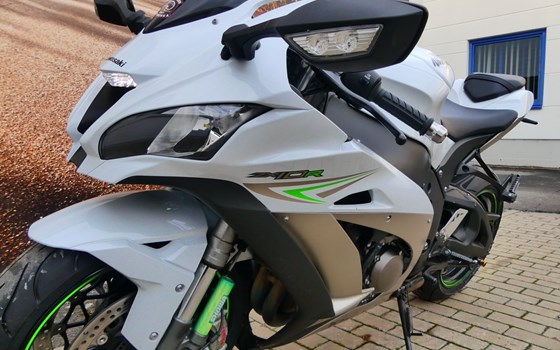 Gebrauchtmotorrad Kawasaki Ninja ZX-10R - Bild 13
