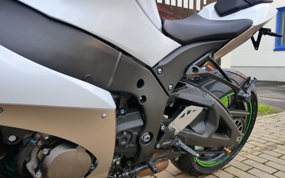 Gebrauchtmotorrad Kawasaki Ninja ZX-10R - Bild 14