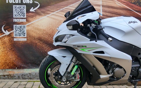 Gebrauchtmotorrad Kawasaki Ninja ZX-10R - Bild 3