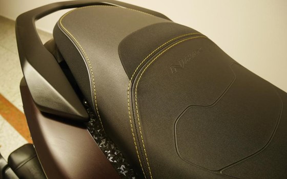 Gebrauchtmotorrad Yamaha NMAX 125 Tech MAX - Bild 12