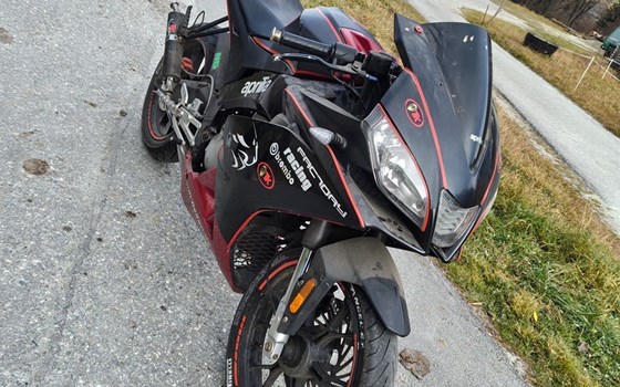 Motorrad Occasion Aprilia RS4 50 - Bild 2