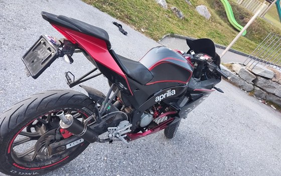 Motorrad Occasion Aprilia RS4 50 - Bild 3