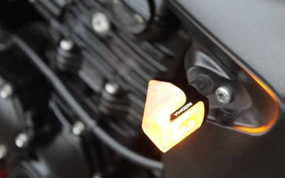 Gebrauchtmotorrad Triumph Speed Triple 1050 - Bild 14