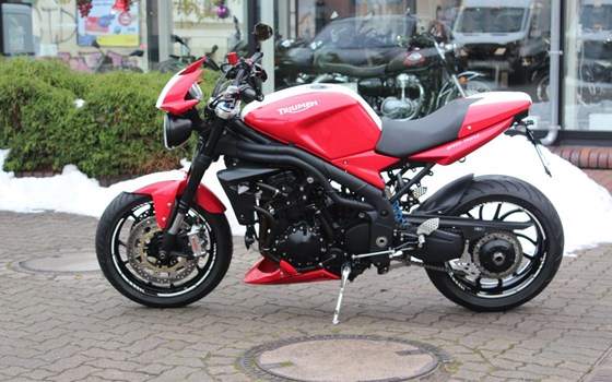 Gebrauchtmotorrad Triumph Speed Triple 1050 - Bild 4