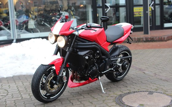 Gebrauchtmotorrad Triumph Speed Triple 1050 - Bild 5
