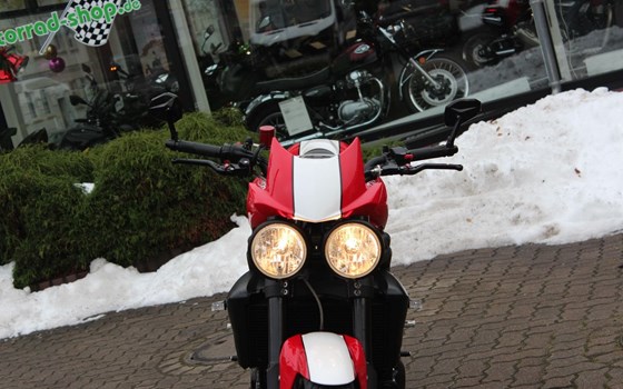 Gebrauchtmotorrad Triumph Speed Triple 1050 - Bild 7