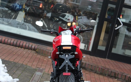 Gebrauchtmotorrad Triumph Speed Triple 1050 - Bild 8