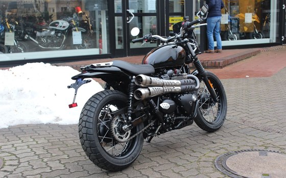 Gebrauchtmotorrad Triumph Street Scrambler - Bild 3