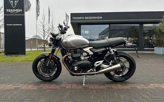 Gebrauchtmotorrad Triumph Speed Twin 1200 - Bild 2