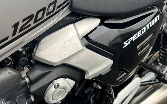 Gebrauchtmotorrad Triumph Speed Twin 1200 - Bild 5