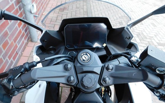 Neufahrzeug Suzuki GSX-8R - Bild 12