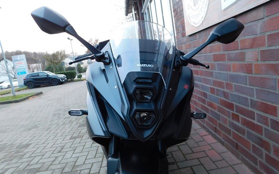 Neufahrzeug Suzuki GSX-8R - Bild 6