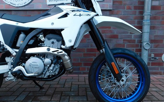 Neufahrzeug Suzuki DR-Z4SM - Bild 14