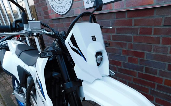 Neufahrzeug Suzuki DR-Z4SM - Bild 5