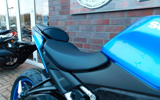 Neufahrzeug Suzuki GSX-S1000 - Bild 16