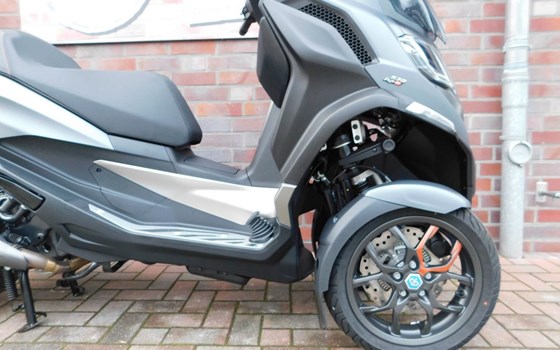 Neufahrzeug Piaggio MP3 530 HPE Exclusive - Bild 15