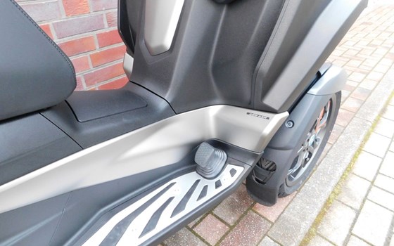 Neufahrzeug Piaggio MP3 530 HPE Exclusive - Bild 18